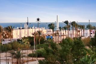 Family-Friendly Beach Getaway with Jacuzzi-Garden-Resort and Mountain Views - Sharm el Sheikh - 4