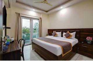 Global Corporate - By Hotel Vibe BLU - Noida - 6