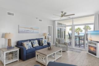Jade East Towers 0150 by Newman-Dailey - 2