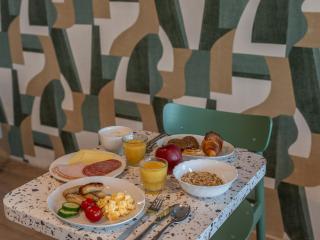 B&B HOTEL Zürich Airport - Rümlang - 4
