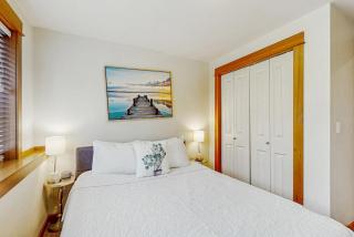 Seattle Adventure & Stadium Getaway - Lower Level - Seattle - 0