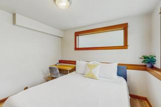 Seattle Adventure & Stadium Getaway - Lower Level - Seattle - 6