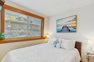 Seattle Adventure & Stadium Getaway - Lower Level - Seattle - 3