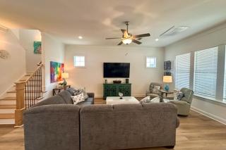 Ouh La La at Summer Salt - Orange Beach - 8