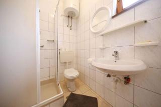 Apartments in Mali Iz - Insel Iz 53386 - Mali Iž - 4