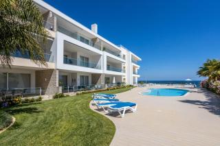 CoolHouses Algarve Lagos, 3 Bed modern Flat, outdoor & Indoor pools, Gym, Amor à Vida - Lagos - 0