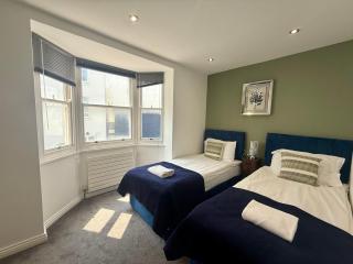 Bloomsaway Seafront SixBedroom BN14BSMa - Brighton & Hove - 2