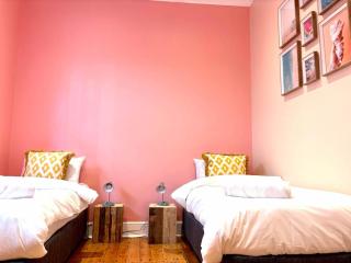 Starry Starry Night - Cape Town, 3-Bedroom 3-Bathroom Seaside House in Three Anchor Bay - 4