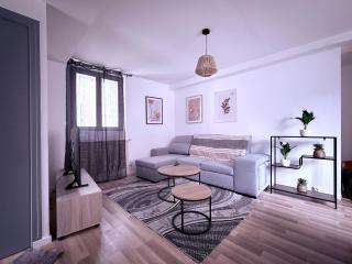 Appartement centre historique Auxerre Arrivée autonome - 0