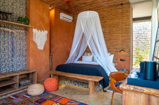 Casa del Toro Luxury Ranch - 2