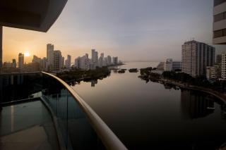 Un espacio sofisticado en medio de El Laguito Edificio Poseidon del Caribe - 3