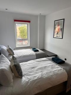 2BR Flat Free Parking Near Glasgow Green - Glasgow - 4