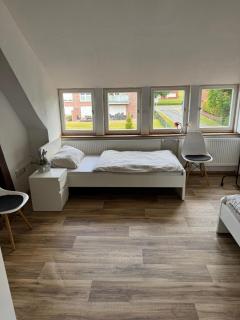 MonteurGut Apartments Birke - Lindern - 9
