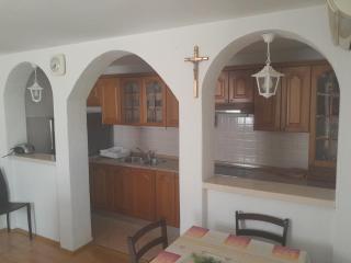 Apartments Jela - Splitska - 2