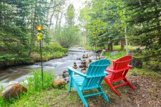 Riverfront Retreat in Nathrop Fire Pits and Hot Tub - Nathrop - 0