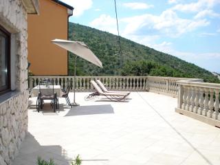 Apartment Für Zwei Erwachsene Und Zwei Kinder - Sibinj Krmpotski - 7