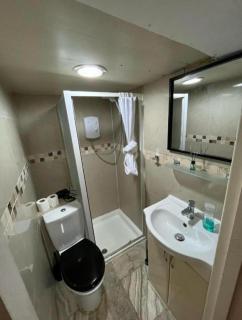 Duplex Studio 3 minute drive from Luton airport - Luton - 2