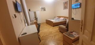 Garibaldi Apartman - Boedapest - 0