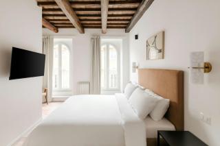 Sonder by Marriott Bonvoy Piazza Venezia Apartments - Roma - 0