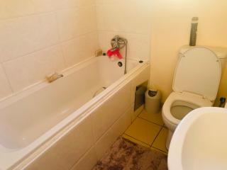 Khodas mini stay - Gaborone - 1