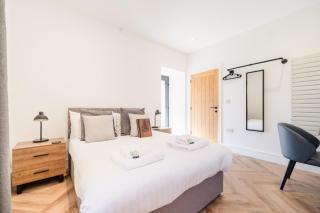 Troed-Y-Rhiw Farm - Part Of The Old House 1147 Collection - 9