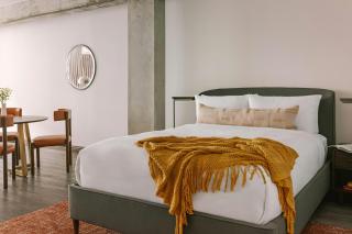 Sonder by Marriott Bonvoy Lambert Apartments Old Montreal - Montreal - 4