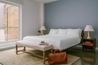Sonder by Marriott Bonvoy Penny Lane Apartments Old Montreal - Montreal - 4