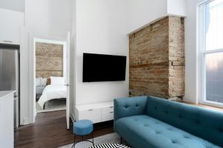 Sonder by Marriott Bonvoy Gare Saint Denis Apartments Downtown - Montreal - 1