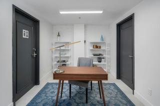 Sonder by Marriott Bonvoy Gare Saint Denis Apartments Downtown - Montreal - 6