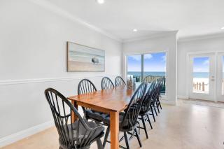 Dear Time Beach house- Elevator Sleeps 10 pool - 4