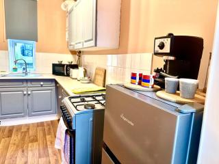 Gensing Garden Apartment - Hollington - 6