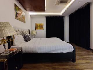 Modern ONE Bedroom Apartments in Gold Crest Mall With Al Fateh Store - Dargai - 6