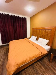 Hotel Luxy Skardu - - 1