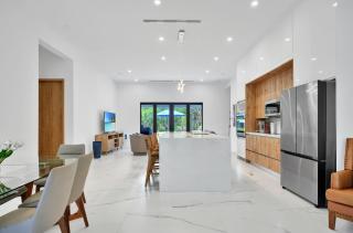 1902 Della Dr - Naples - 6