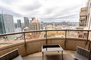 Sky Retreat | 2BR-2BA High Floor | 180° City View - Mississauga - 9
