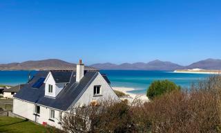 WRONG Tarasaigh House - Luskentyre - 0