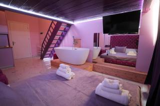 Romance Apartments - Saranda - 5