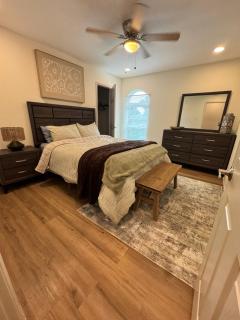 R&R Upscale Rental - Houston - 4