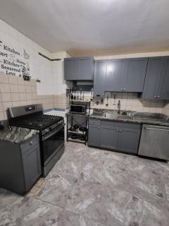 At the Center of Dearborn, MI 2 Bedroom apartment with backyard and balcony - Dearborn - 8