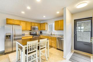 Lakefront Osage Beach Condo Main Channel View! - Osage Beach - 2