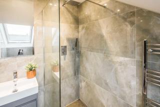 convenient family flat-stylish unique - 2