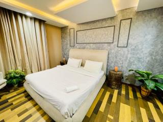 Luxurious One-Bedroom Gold Crest Apartment with Stunning Balcony Retreat DHA Lahore - 3