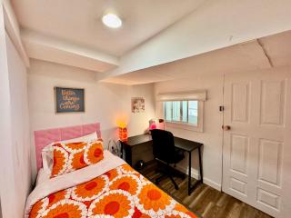 Private Room on the 1st Floor with Shared Bathroom near Airport and Downtown Seattte - Seattle - 6