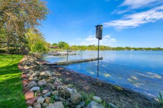 Sauna and Dock Castle House on Private Beach! - - 9