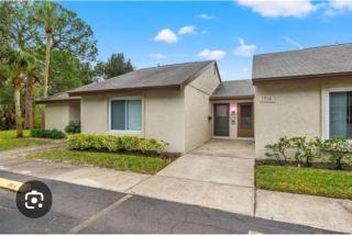 Coastal Styled Villa - Largo - 8