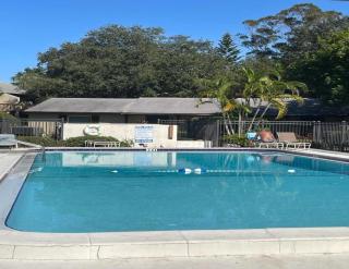 Coastal Styled Villa - Largo - 6