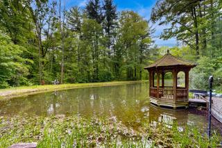 Hidden Haven - Bath - 7