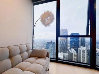 SkyriseFancyCityview1B1B1Study at 66F - Melbourne - 5