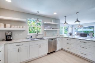 Spacious Canal Front Home with Private Heated Pool on AMI - Anna Maria - 2