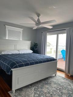 Summer Sunset Hideout 3-5 Bedrooms and 4 Baths - Pleasantville - 9
